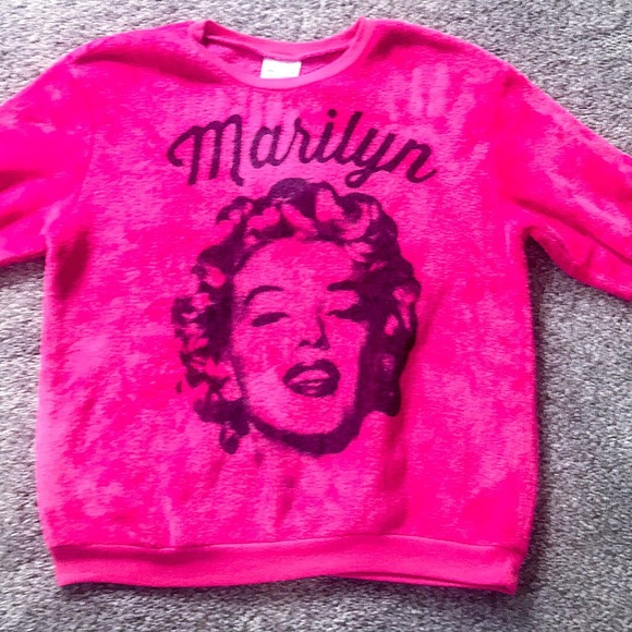 Marilyn Monroe Sweaters - Pink Marilyn Monroe Fleece Top